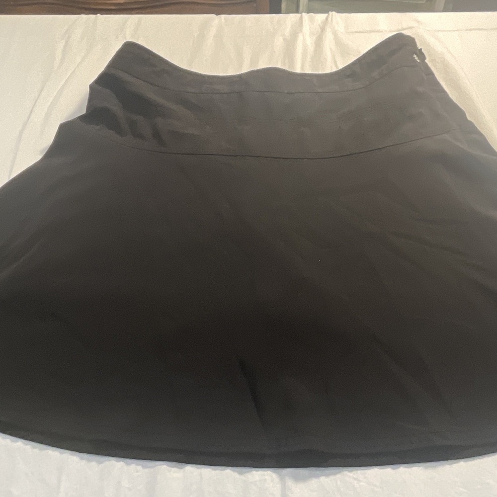 IZOD Women's Black Athletic Skort Size 6 Stretch Pockets Golf Activewear